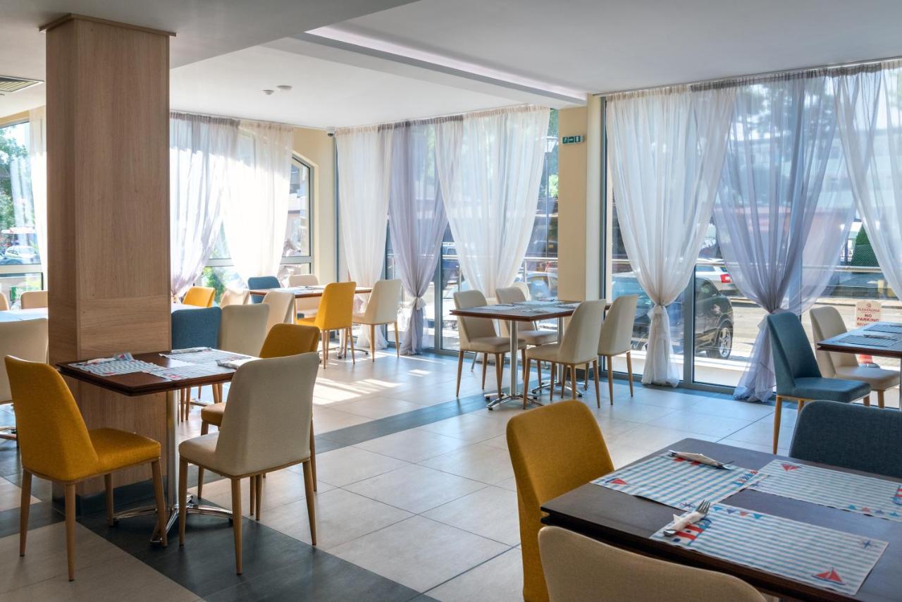 Belvedere Hotel Primorsko Exterior photo