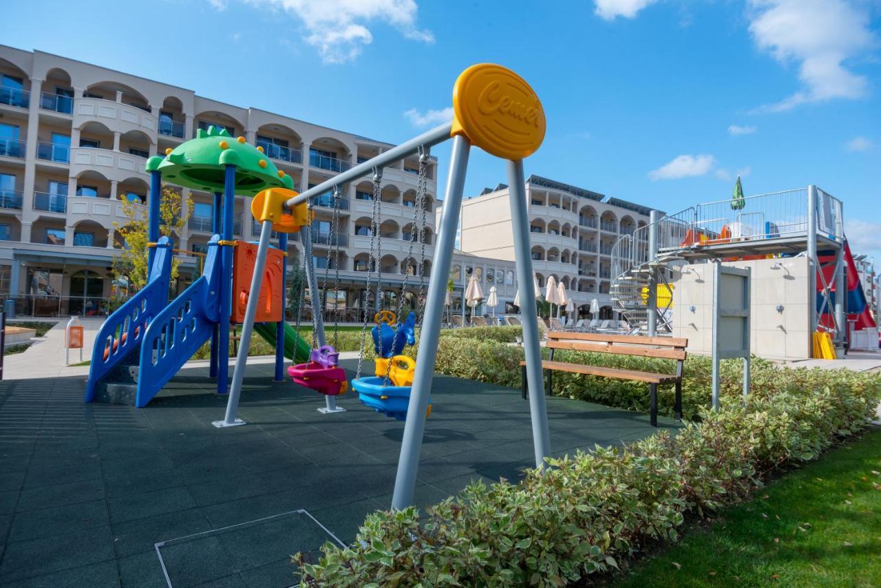 Belvedere Hotel Primorsko Exterior photo